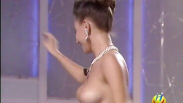 Aletta Ocean Anal Creampie נדנד על סרטים ארוטים לצפיה ידי שאיבה גדולה